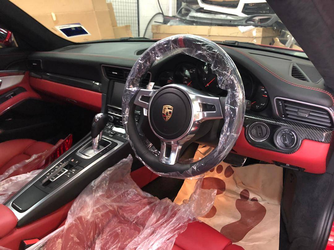 PORSCHE Carrera 911 Installed Carbon Fibre Dashboard Panel